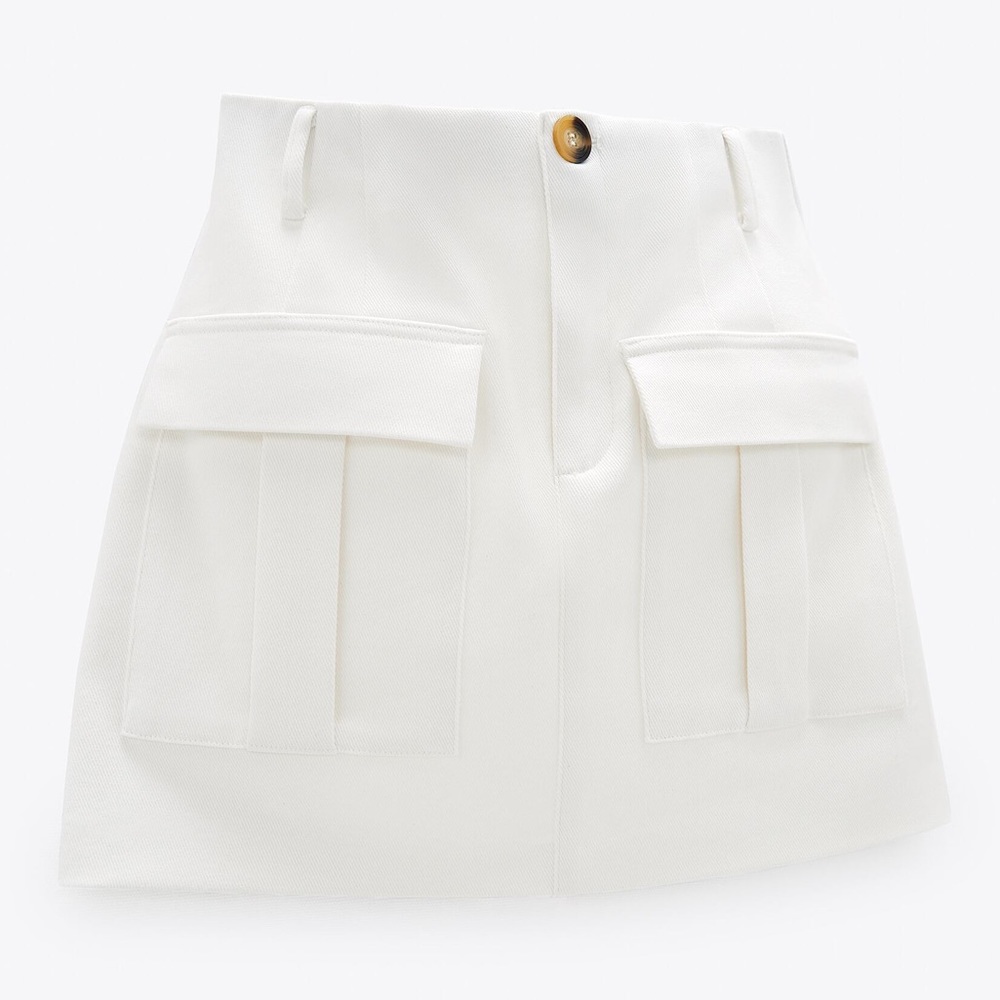 NWT Zara miniskirt with pockets